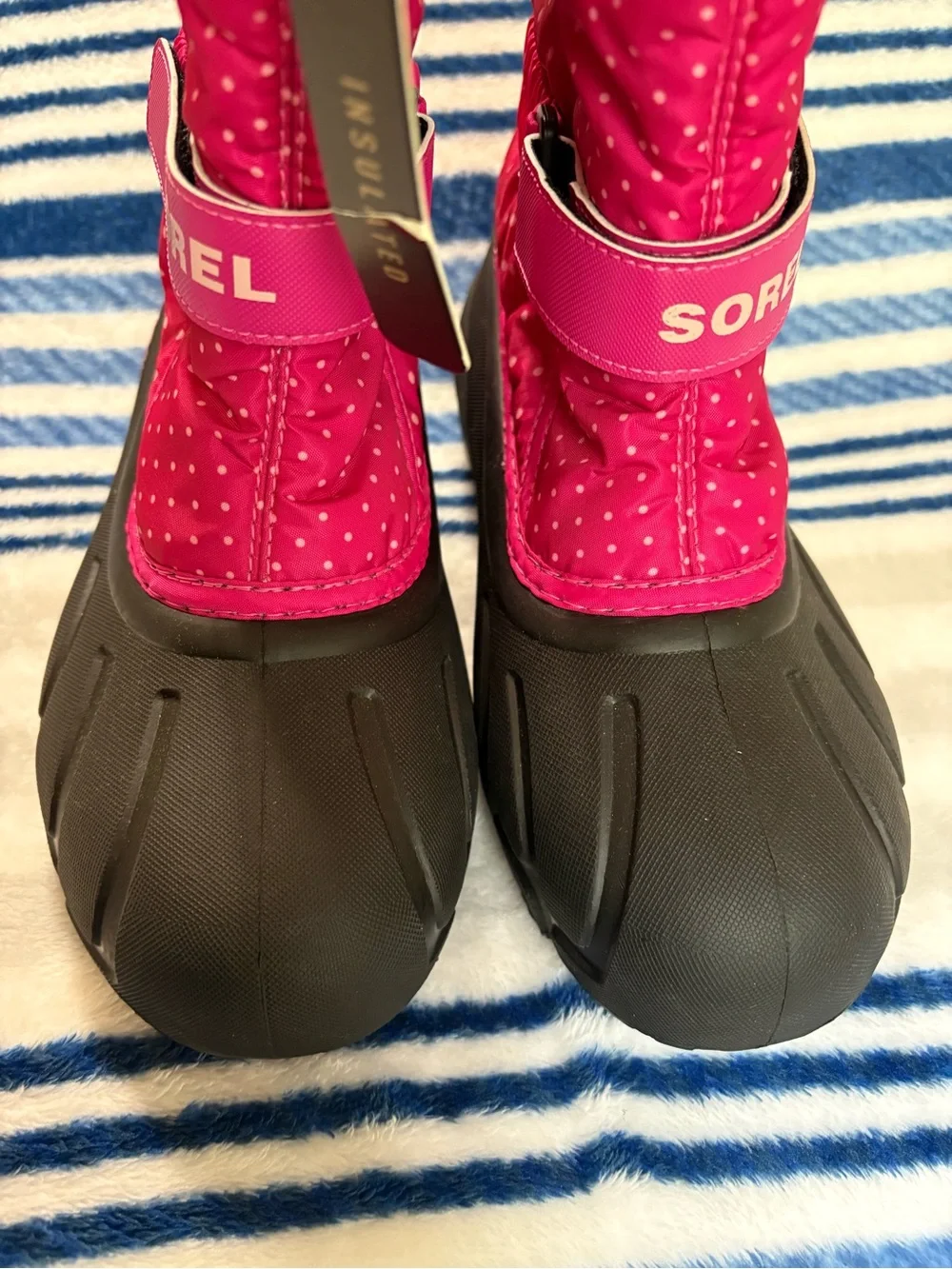 NWT Kids Sorel Waterproof Snow Boots size 7